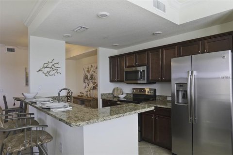 Condominio en alquiler en Bradenton, Florida, 2 dormitorios, 119.29 m2 № 212922 - foto 8