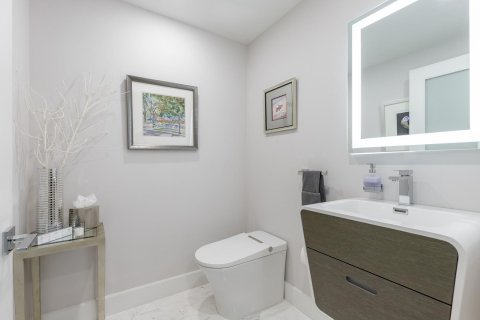 Condo in Fort Lauderdale, Florida, 3 bedrooms  № 1101203 - photo 2