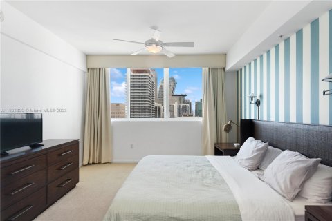 Condominio en venta en Miami, Florida, 2 dormitorios, 126.63 m2 № 4916 - foto 21