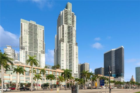 Condominio en venta en Miami, Florida, 2 dormitorios, 126.63 m2 № 4916 - foto 29