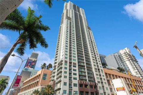 Condominio en venta en Miami, Florida, 2 dormitorios, 126.63 m2 № 4916 - foto 27