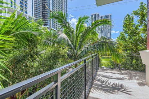 Condominio en venta en Miami, Florida, 2 dormitorios, 220.27 m2 № 1418241 - foto 30