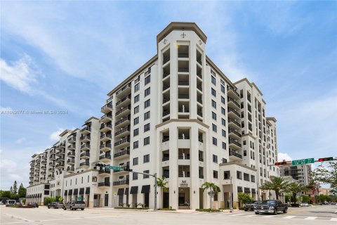 Condominio en venta en Coral Gables, Florida, 1 dormitorio, 65.59 m2 № 1400178 - foto 14