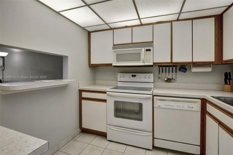 Condominio en venta en Sunrise, Florida, 2 dormitorios, 85.84 m2 № 1101850 - foto 2