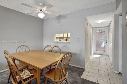 Condominio en venta en Sunrise, Florida, 2 dormitorios, 85.84 m2 № 1101850 - foto 11
