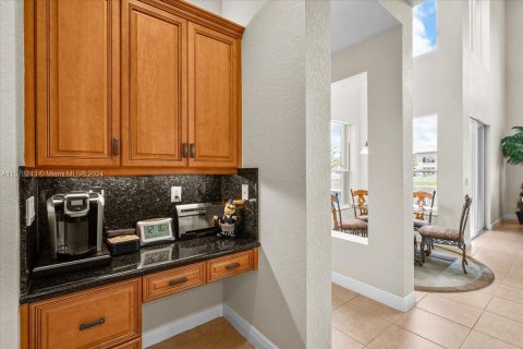 Villa ou maison à vendre à Miramar, Floride: 4 chambres, 324.04 m2 № 1155400 - photo 28