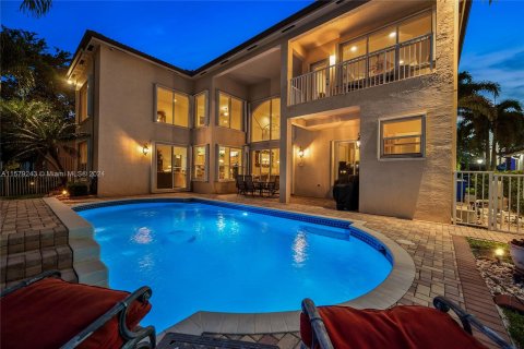 Villa ou maison à vendre à Miramar, Floride: 4 chambres, 324.04 m2 № 1155400 - photo 11