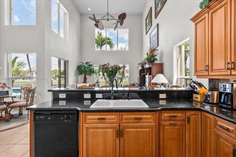Villa ou maison à vendre à Miramar, Floride: 4 chambres, 324.04 m2 № 1155400 - photo 26