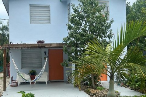 Townhouse in Miami, Florida 2 bedrooms, 195.37 sq.m. № 1365642 - photo 2