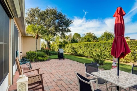 Villa ou maison à vendre à North Port, Floride: 2 chambres, 105.54 m2 № 881429 - photo 26