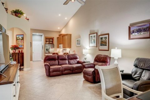 Casa en venta en North Port, Florida, 2 dormitorios, 105.54 m2 № 881429 - foto 5