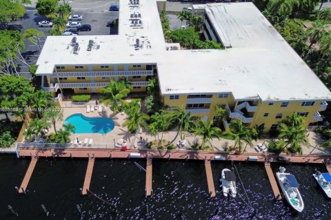 Copropriété à vendre à Fort Lauderdale, Floride: 1 chambre, 52.03 m2 № 1393546 - photo 1