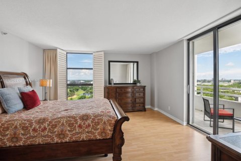 Condo in Aventura, Florida, 2 bedrooms  № 1393545 - photo 7