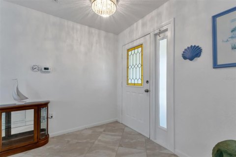 Villa ou maison à vendre à Punta Gorda, Floride: 2 chambres, 149.29 m2 № 1130685 - photo 7