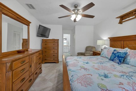 Villa ou maison à vendre à Punta Gorda, Floride: 2 chambres, 149.29 m2 № 1130685 - photo 17