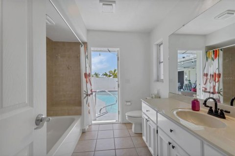 Villa ou maison à vendre à Punta Gorda, Floride: 2 chambres, 149.29 m2 № 1130685 - photo 26