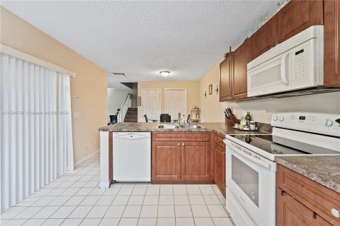 Touwnhouse à vendre à West Palm Beach, Floride: 2 chambres, 125.42 m2 № 1187516 - photo 13