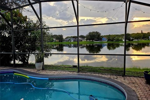 Casa en venta en Orlando, Florida, 3 dormitorios, 170.75 m2 № 1365244 - foto 18