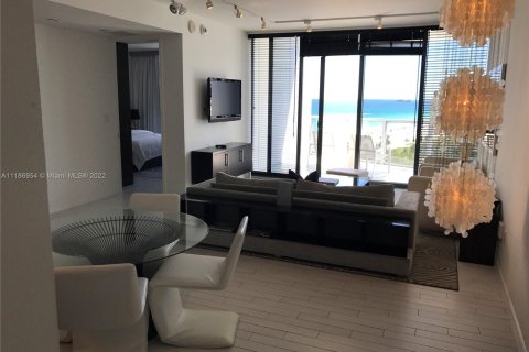Apartamento en alquiler en Miami Beach, Florida, 2 dormitorios № 18387 - foto 4