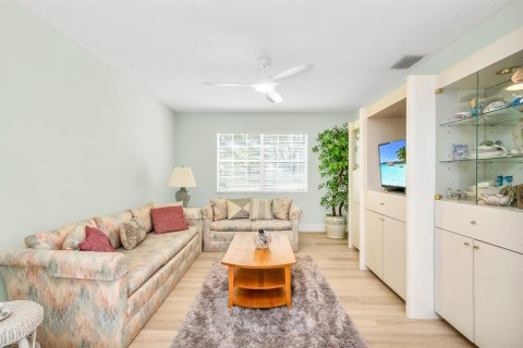 Villa ou maison à vendre à Delray Beach, Floride: 2 chambres, 141.58 m2 № 1121450 - photo 4