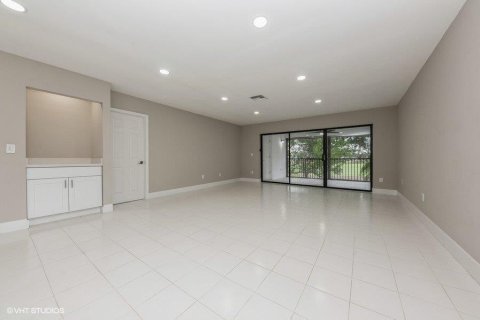 Condominio en venta en Boynton Beach, Florida, 2 dormitorios, 145.11 m2 № 787504 - foto 9