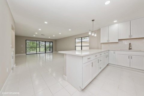 Condominio en venta en Boynton Beach, Florida, 2 dormitorios, 145.11 m2 № 787504 - foto 18
