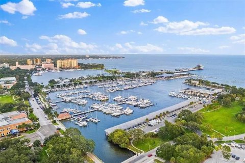 Condominio en venta en Saint Petersburg, Florida, 1 dormitorio, 69.03 m2 № 1394547 - foto 20