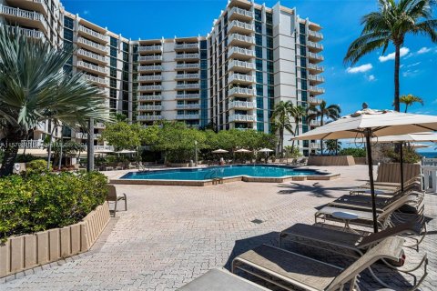 Copropriété à vendre à Key Biscayne, Floride: 2 chambres, 130.9 m2 № 1128301 - photo 15