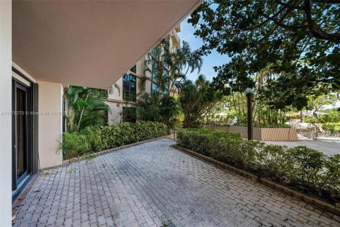 Copropriété à vendre à Key Biscayne, Floride: 2 chambres, 130.9 m2 № 1128301 - photo 12