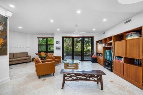 Copropriété à vendre à Key Biscayne, Floride: 2 chambres, 130.9 m2 № 1128301 - photo 1