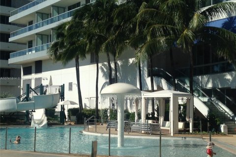 Studio in the Condo in Miami Beach, Florida  № 599674 - photo 26