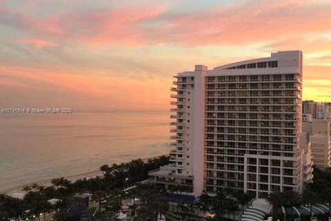 Studio in the Condo in Miami Beach, Florida  № 599674 - photo 28