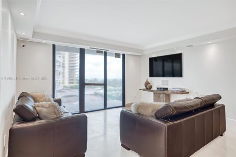 Condominio en venta en Bal Harbour, Florida, 2 dormitorios, 128.95 m2 № 1435241 - foto 3