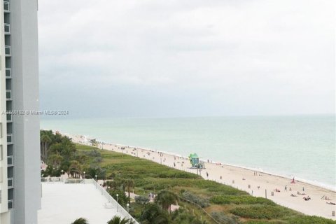 Condominio en venta en Miami Beach, Florida, 1 dormitorio, 62.8 m2 № 1332897 - foto 27