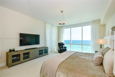 Condo in Sunny Isles Beach, Florida, 4 bedrooms  № 1332940 - photo 28