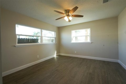 Casa en venta en Merrit Island, Florida, 3 dormitorios, 142.7 m2 № 962807 - foto 13