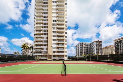 Copropriété à louer à Hallandale Beach, Floride: 2 chambres, 118.45 m2 № 1367602 - photo 28