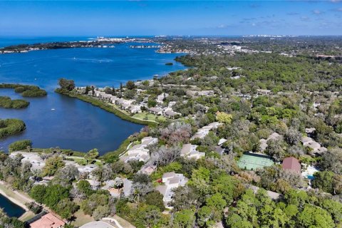 Copropriété à louer à Sarasota, Floride: 3 chambres, 151.9 m2 № 215489 - photo 16