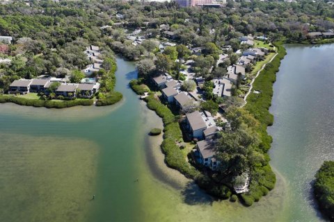 Copropriété à louer à Sarasota, Floride: 3 chambres, 151.9 m2 № 215489 - photo 18