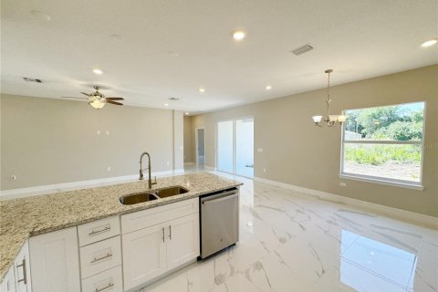 Casa en venta en Lehigh Acres, Florida, 4 dormitorios, 172.89 m2 № 1169477 - foto 9