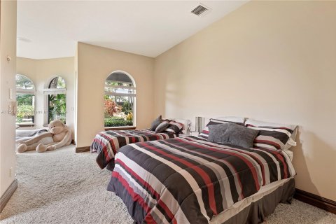 Casa en venta en Southwest Ranches, Florida, 4 dormitorios, 554.16 m2 № 1120386 - foto 23