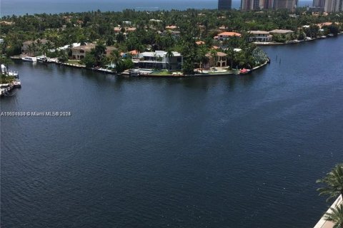 Condo in Aventura, Florida, 3 bedrooms  № 1220541 - photo 2