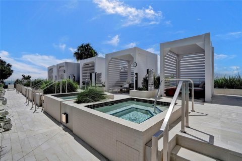 Condominio en venta en Miami, Florida, 1 dormitorio, 83.33 m2 № 1367518 - foto 28