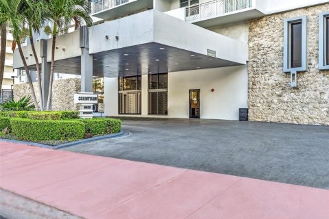 Copropriété à vendre à Miami Beach, Floride: 2 chambres, 122.91 m2 № 1281394 - photo 3