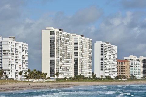 Condominio en venta en Boca Raton, Florida, 2 dormitorios, 132.2 m2 № 1229295 - foto 10