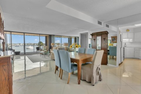 Copropriété à vendre à North Palm Beach, Floride: 2 chambres, 115.57 m2 № 998305 - photo 21