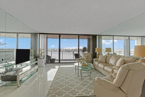 Condominio en venta en North Palm Beach, Florida, 2 dormitorios, 115.57 m2 № 998305 - foto 22