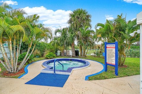 Copropriété à vendre à Delray Beach, Floride: 2 chambres, 104.52 m2 № 1142183 - photo 5