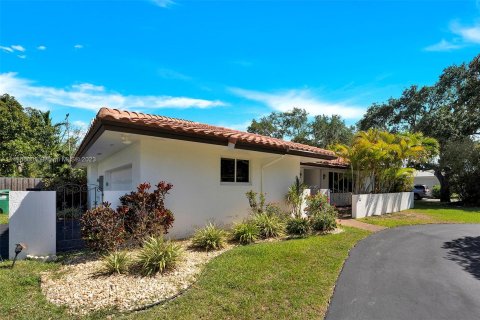 Casa en venta en Palmetto Bay, Florida, 4 dormitorios, 268.67 m2 № 730036 - foto 6
