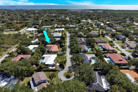 Villa ou maison à vendre à Palmetto Bay, Floride: 4 chambres, 268.67 m2 № 730036 - photo 3